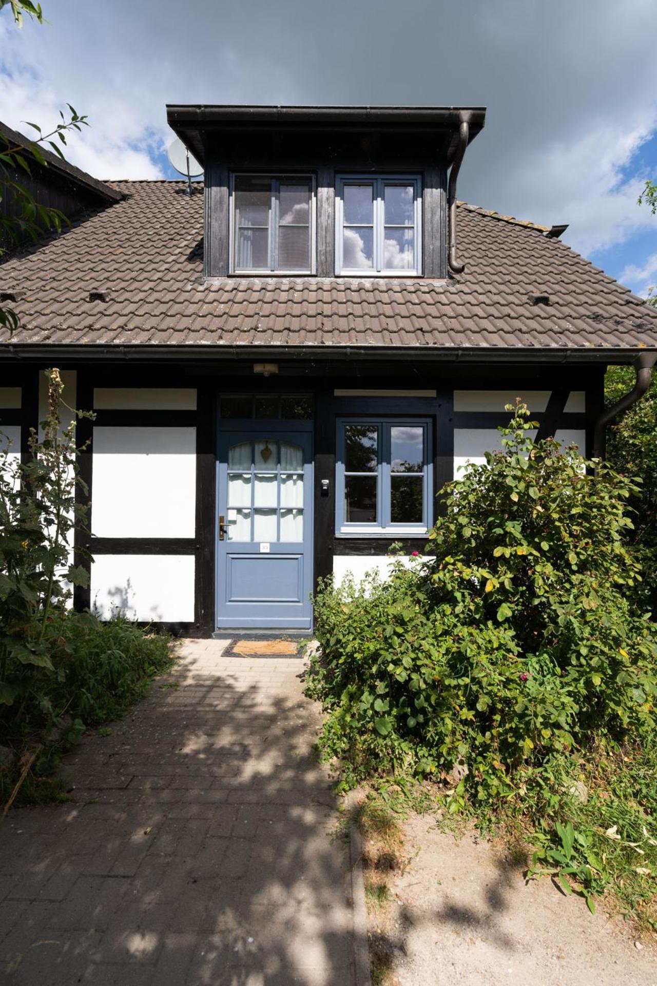 Apartment Am Achterwasser Dorf 12 *